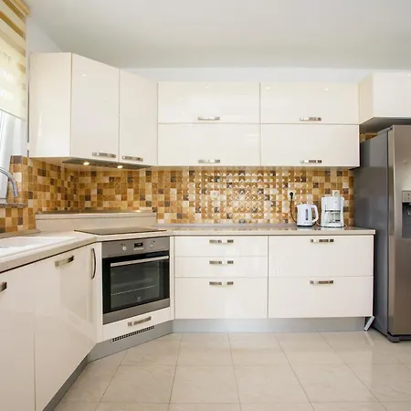 Villa With Private Pool, Near Split