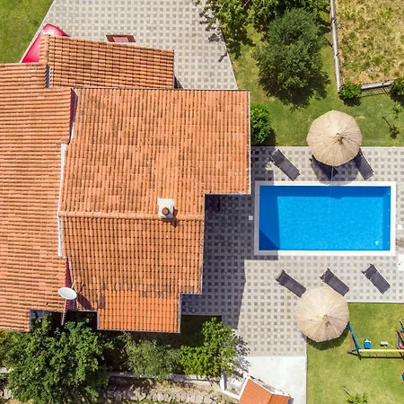 With Private Pool, Near Split *