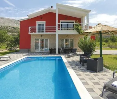 Villa With Private Pool, Near Split *